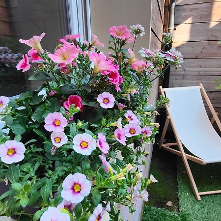 Ferienwohnung Le Bienvenu - T2 Avec Terrasse Au Coeur De Malo Dunkirk Exterior foto