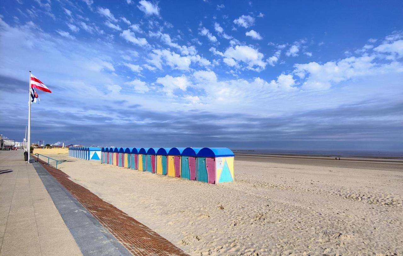 Ferienwohnung Le Bienvenu - T2 Avec Terrasse Au Coeur De Malo Dunkirk Exterior foto