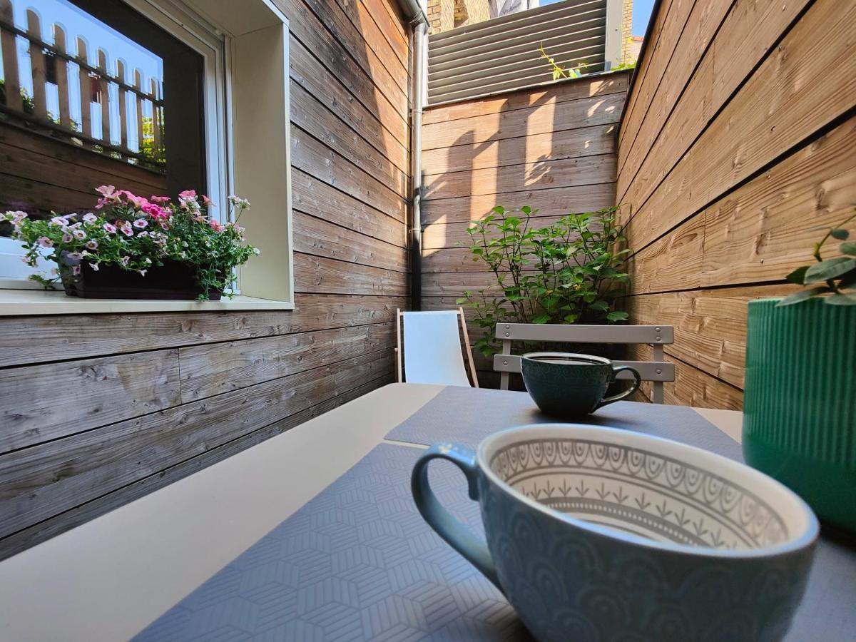 Ferienwohnung Le Bienvenu - T2 Avec Terrasse Au Coeur De Malo Dunkirk Exterior foto